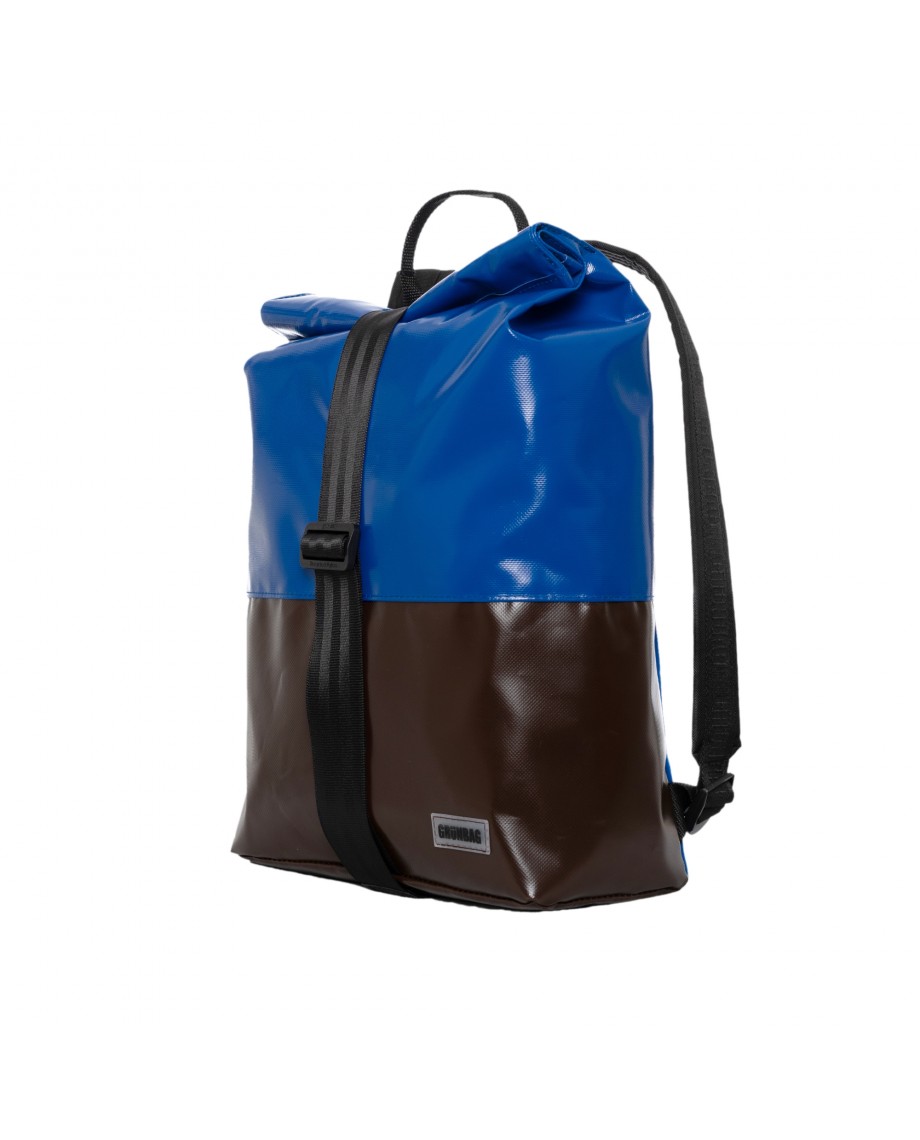 TwocoloredBackpackNorrStrap-09