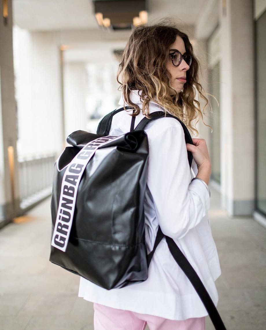 BlackBackpackNorr-09