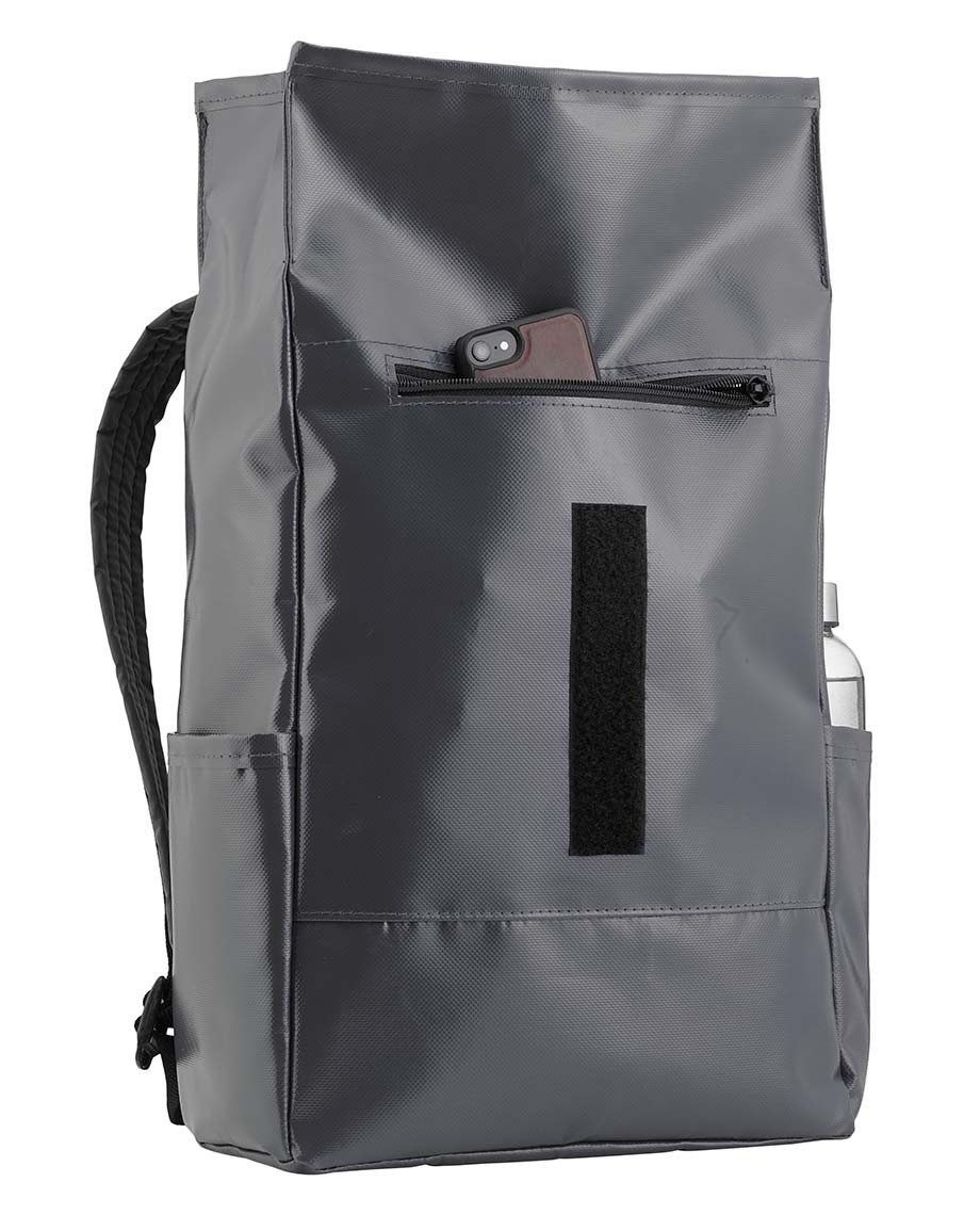 GreyBackpackAlden-07
