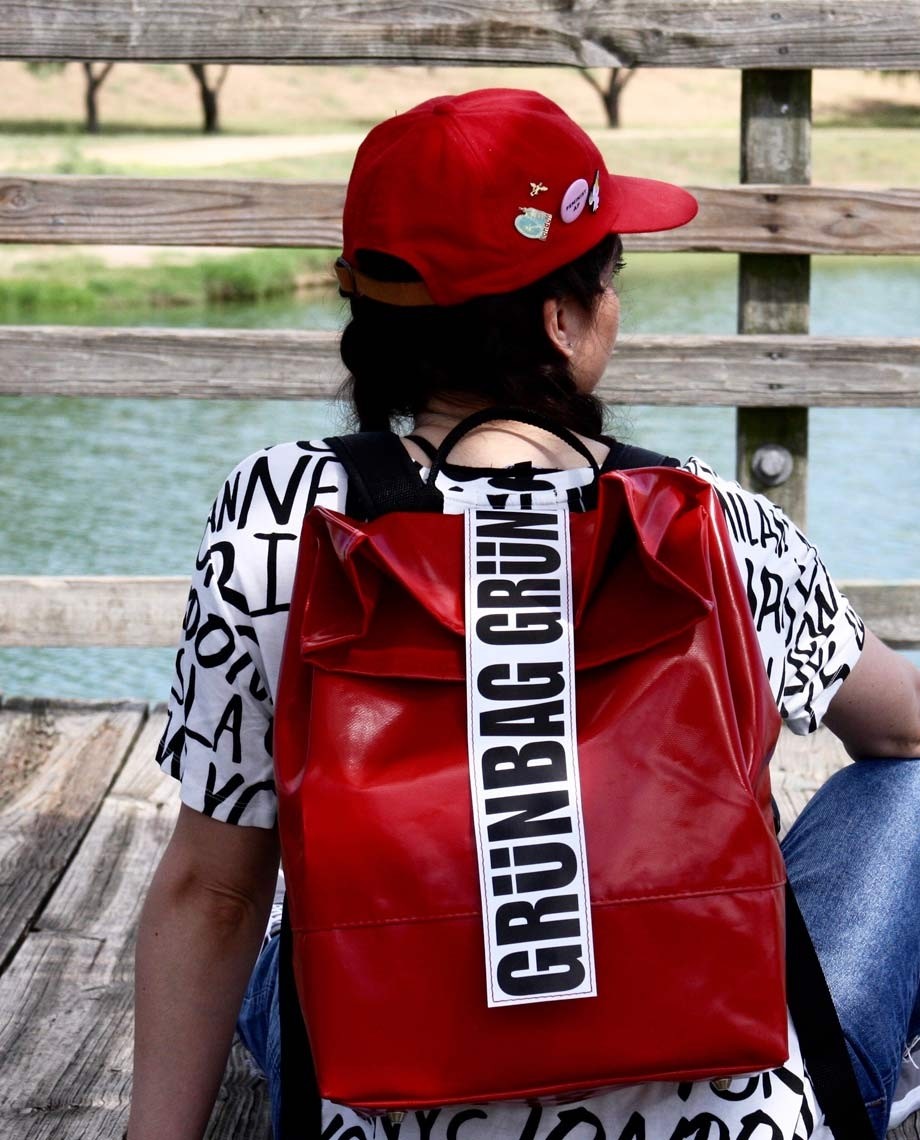 RedBackpackNorr-07