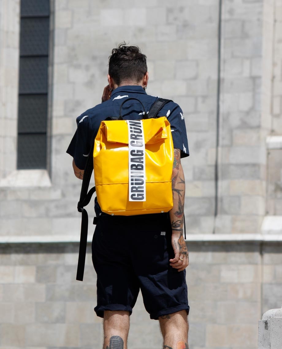 YellowBackpackNorr-08