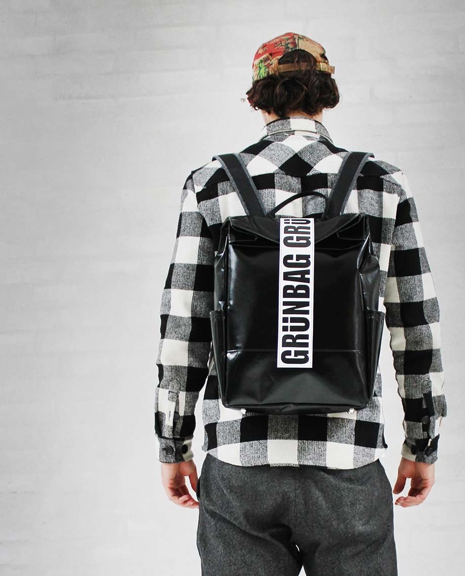 BlackBackpackAlden-010