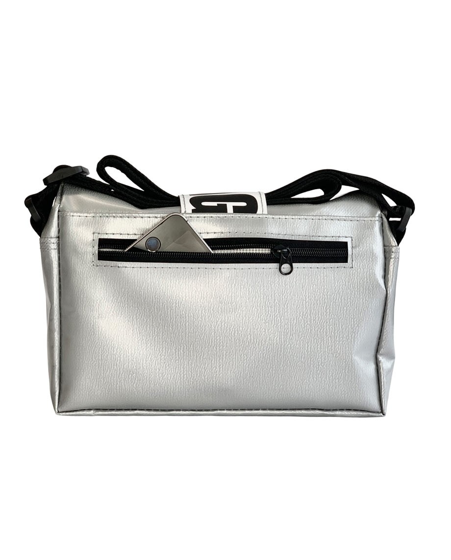 LimitedEditionCrossbodyGoSilver-011
