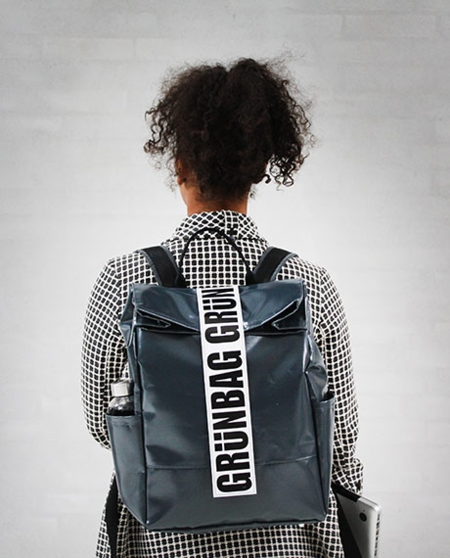 GreyBackpackAlden-07