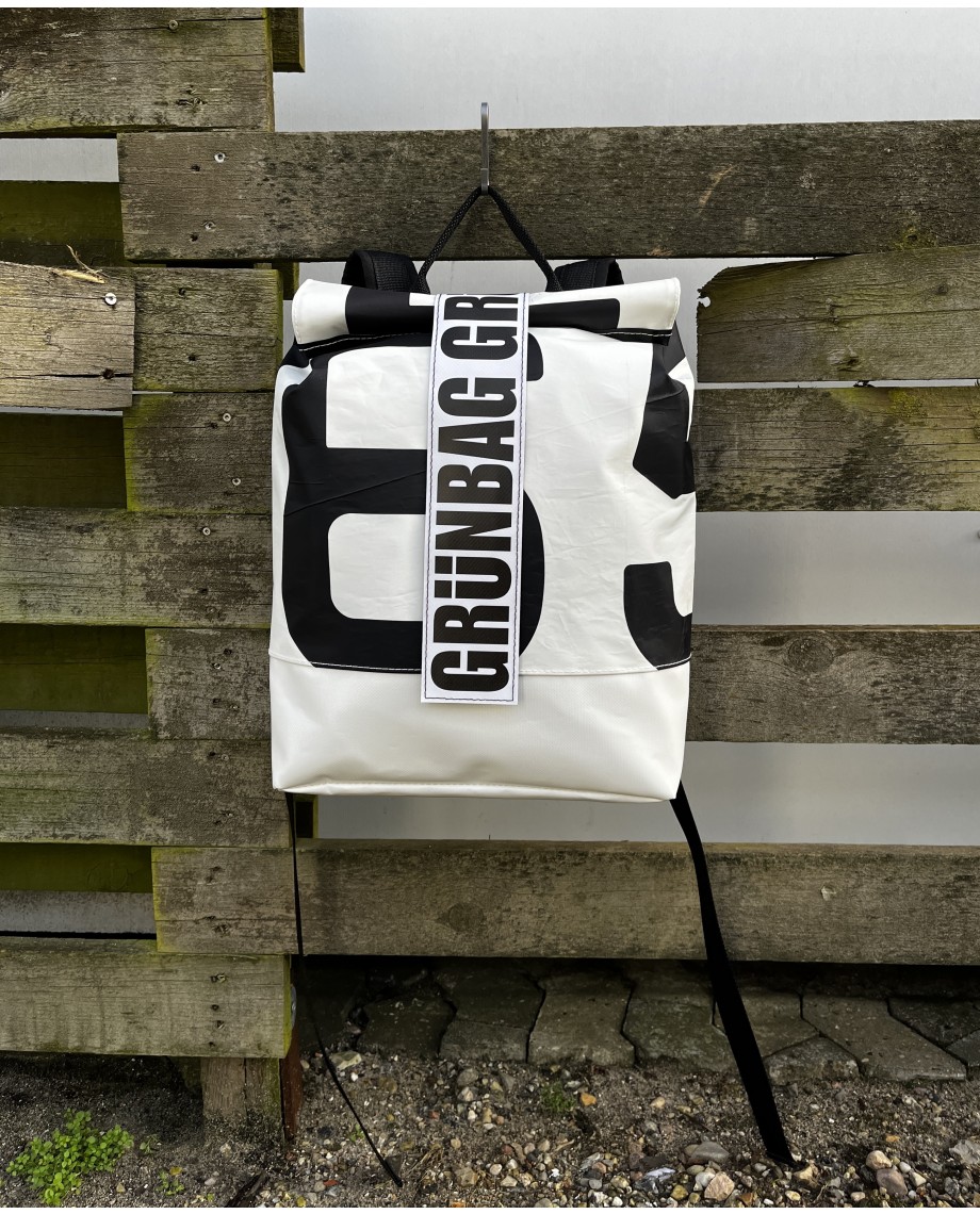 UniqueSailsBackpackNorr15-032