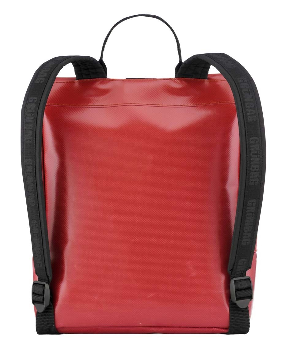 RedBackpackNorrStrap-010