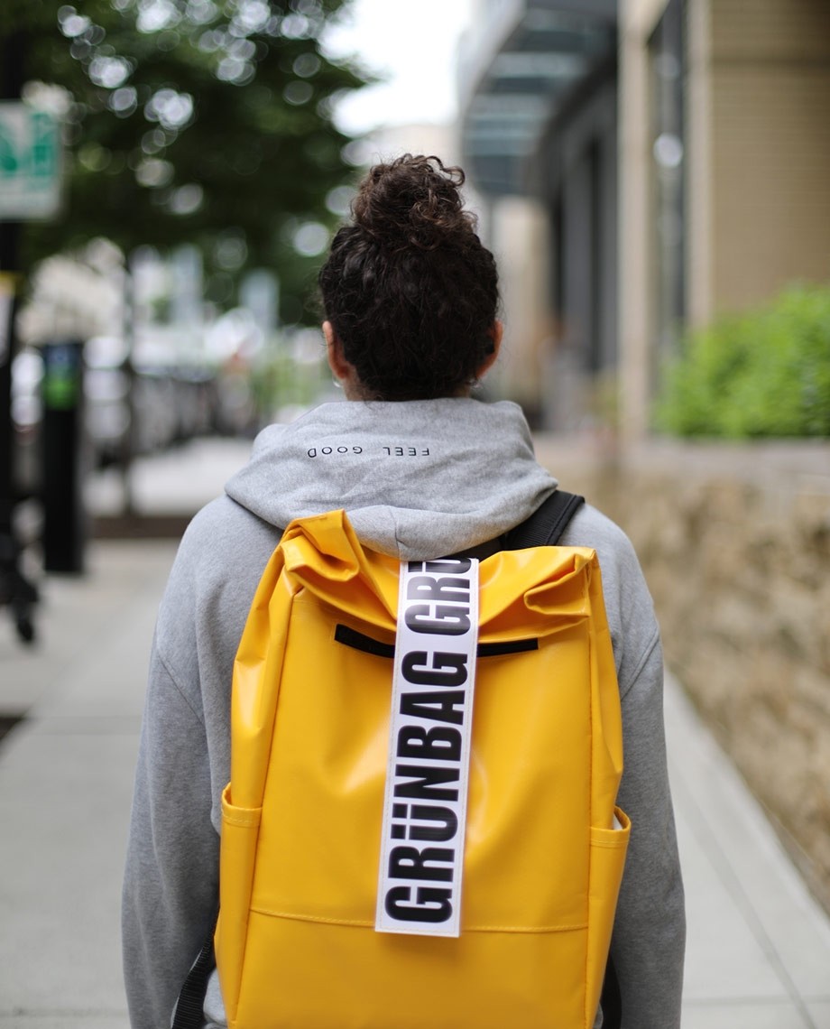 YellowBackpackAlden-09