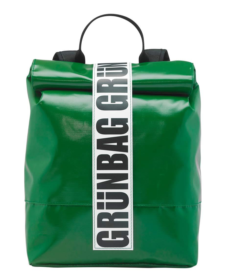 0__=__youtube___what's in my sustainable backpack___https://www.youtube.com/embed/aSXfBr2g7zA___aSXfBr2g7zA